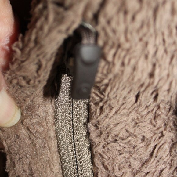 Marmot Brown Faux Fur Full Zip Hooded Jacket Size M Super Soft Style A91040 - Picture 5 of 16